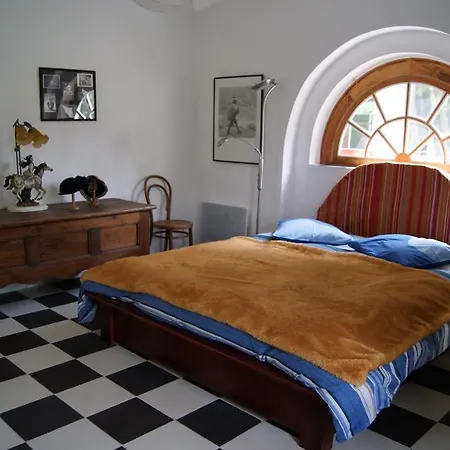 Holiday home Le Mas Des Roses